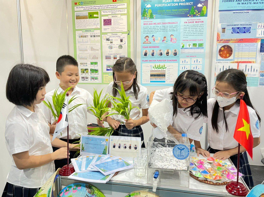 Học sinh khối tiểu học Trường Thực nghiệm tham dự WICO 2022