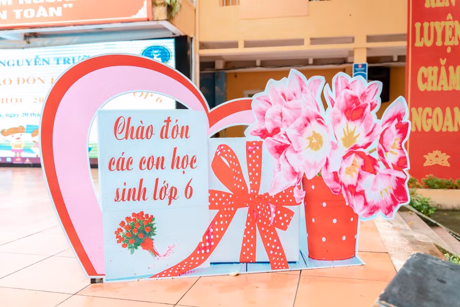 Nhiều hoạt động ý nghĩa chào đón học sinh lớp 6