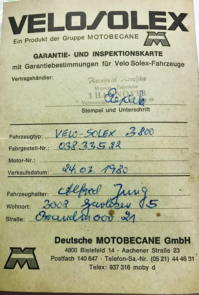 Nói về giá trị của chiếc xe, anh Thành chia sẻ “Phải mất hơn 3 năm theo đuổi, săn đón. Chỉ đến khi chủ nhân của em nó đánh giá mình là “kẻ chung tình” thì mới tin bàn giao lại chiếc xe đạp có xuất xứ từ năm 1958. Nói về giá trị của chiếc xe, anh Thành chia sẻ “Phải mất hơn 3 năm theo đuổi, săn đón. Chỉ đến khi chủ nhân của em nó đánh giá mình là “kẻ chung tình” thì mới tin bàn giao lại chiếc xe đạp có xuất xứ từ năm 1958.