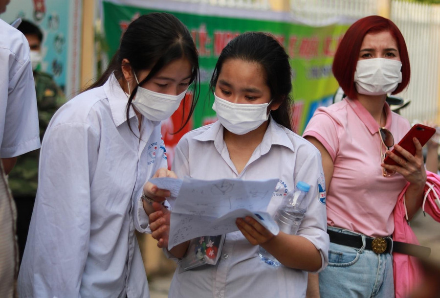 Thí sinh dự thi kỳ thi tuyển sinh vào lớp 10 THPT tại Bắc Giang. 