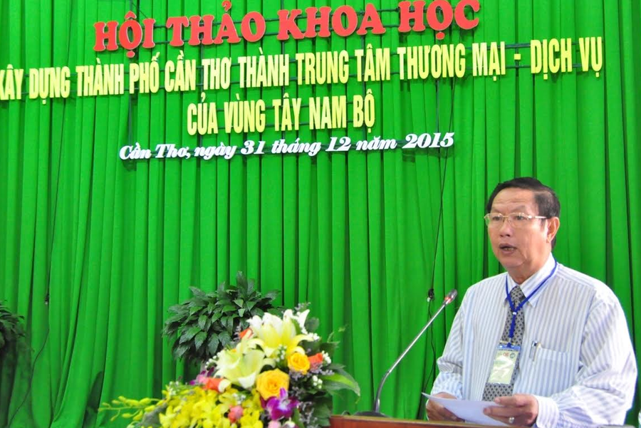 Ông Lê Văn Tâm - Phó Chủ tịch UBND TP Cần Thơ - phát biểu tại hội thảo. Ông Lê Văn Tâm - Phó Chủ tịch UBND TP Cần Thơ - phát biểu tại hội thảo.