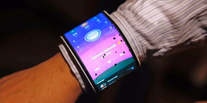 Màn hình cong, niềm hy vọng để giúp smartphone hết nhàm chán 