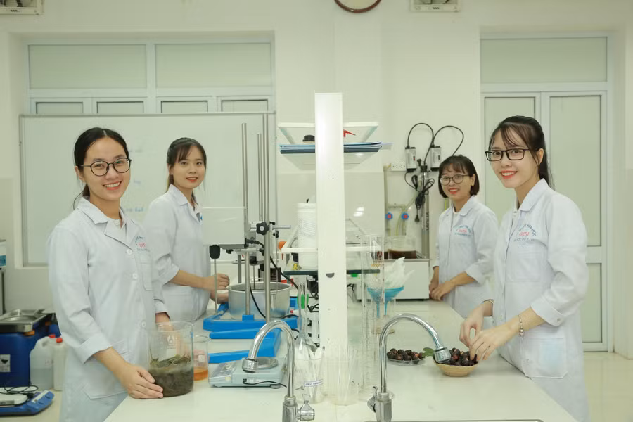 Sinh viên Trường Đại học Thủy Lợi (Hà Nội) thực hiện dự án khởi nghiệp