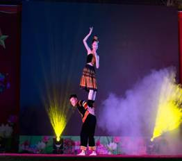 Tiết mục văn nghệ trong đêm Gala Tiết mục văn nghệ trong đêm Gala