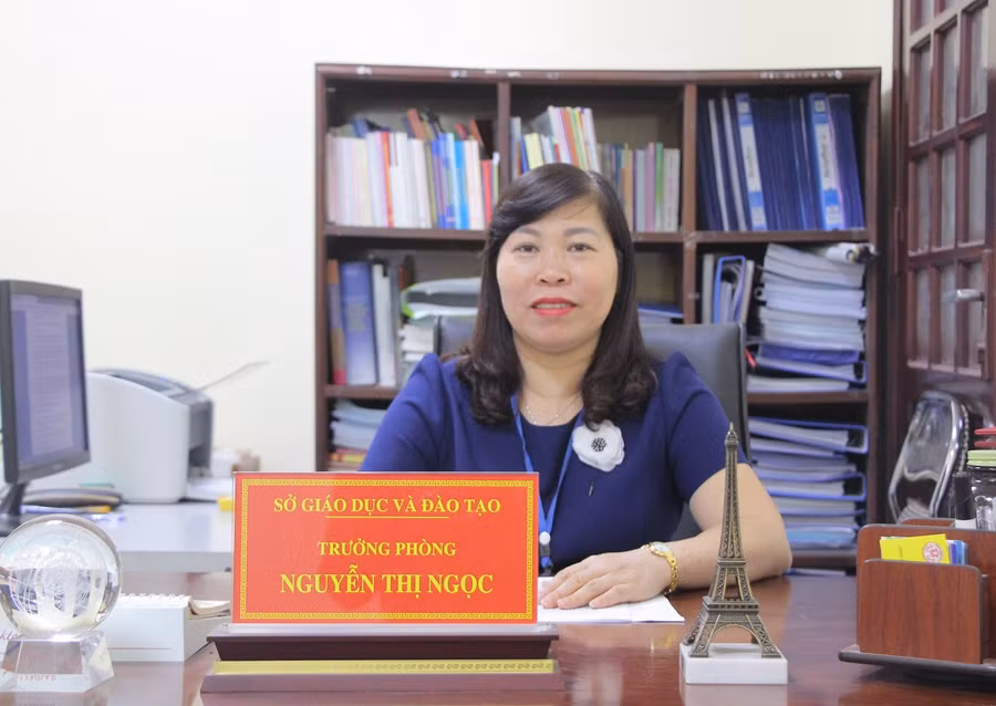 Trưởng phòng Công tác học HS, SV (Sở GD&amp;ĐT Bắc Ninh) Nguyễn Thị Ngọc nhấn mạnh, dạy hát Quan họ cho HS góp phần bồi đắp tâm hồn thế hệ trẻ, khơi dậy niềm tự hào văn hóa quê hương.