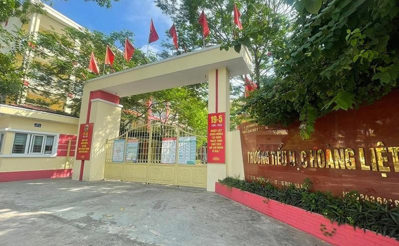 Trường Tiểu học Hoàng Liệt.