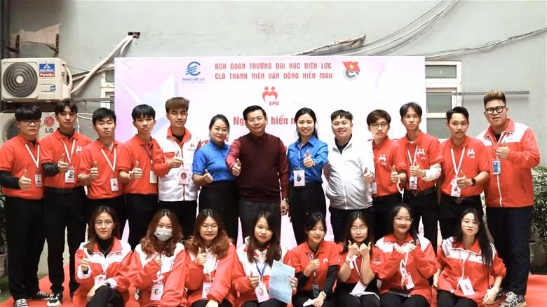 "Điện hồng nhân ái lần thứ XI năm 2022” tại EPU là chương trình rất ý nghĩa.