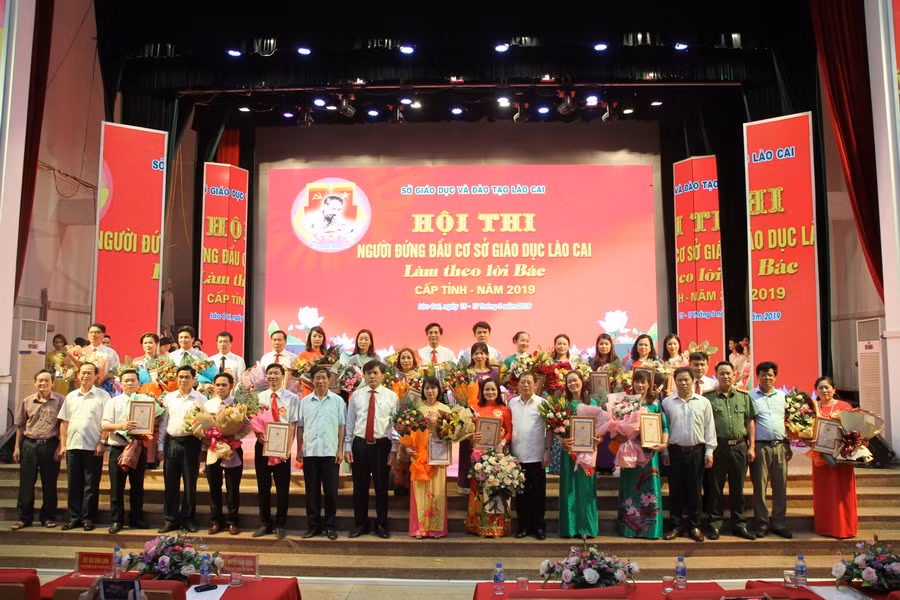 Sôi động hội thi ý nghĩa về học tập và làm theo lời Bác