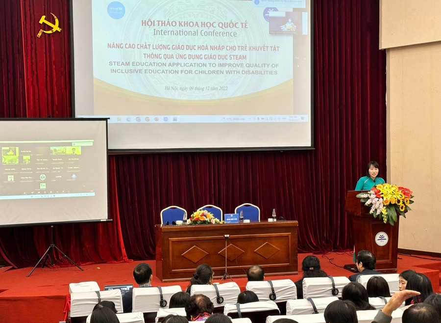 Quang cảnh hội thảo