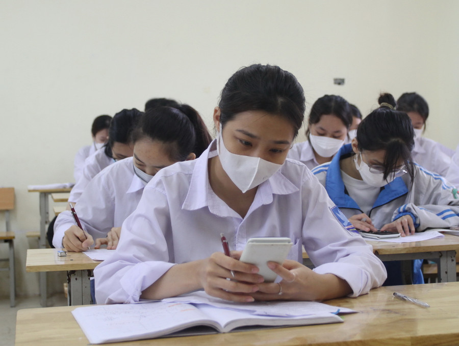 Nhà trường đã chủ động tổ chức ôn tập cho học sinh bằng nhiều hình thức.