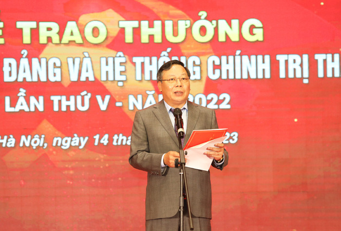 Phó Bí thư Thành ủy Hà Nội - Nguyễn Văn Phong phát biểu.