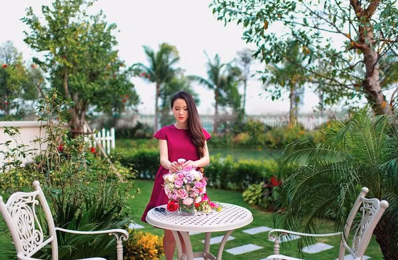 Phần thi cắm hoa nghệ thuật là một màu sắc mới trong Ngày hội Vui khỏe Vinhomes 2016