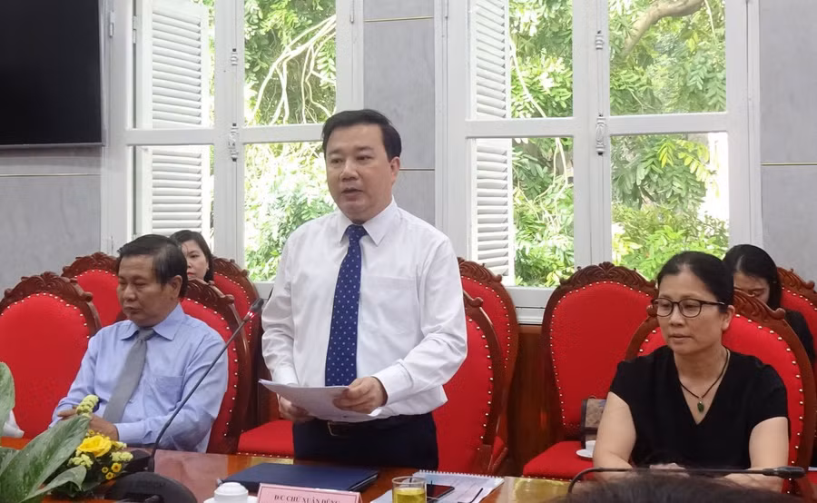 Ông Chử Xuân Dũng- Giám đốc Sở GD&ĐT Hà Nội phát biểu tại lễ sơ kết