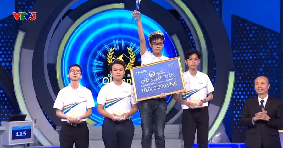 Nam sinh Quảng Ninh Phạm Quang Minh giành nguyệt quế Olympia