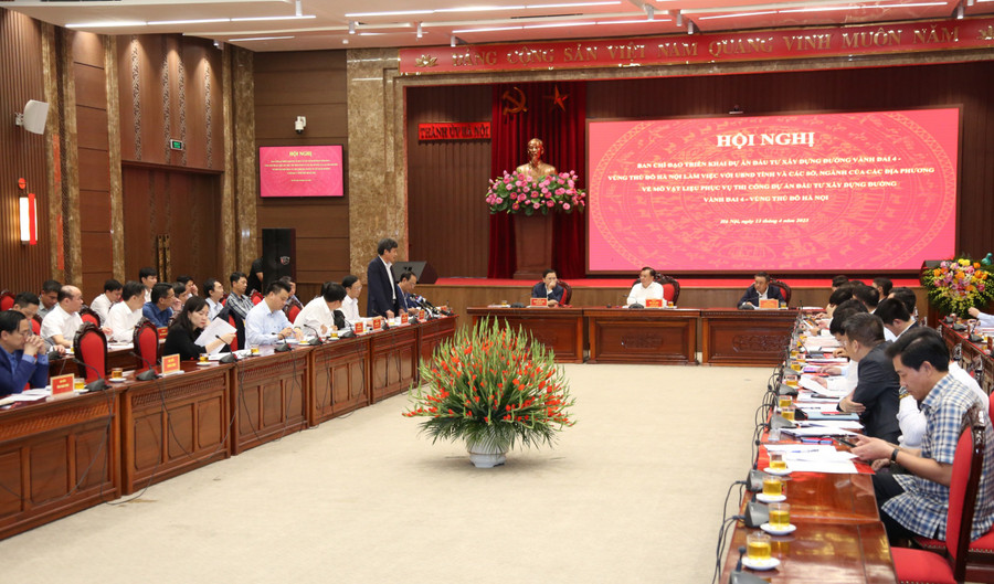 Quang cảnh hội nghị. Quang cảnh hội nghị.
