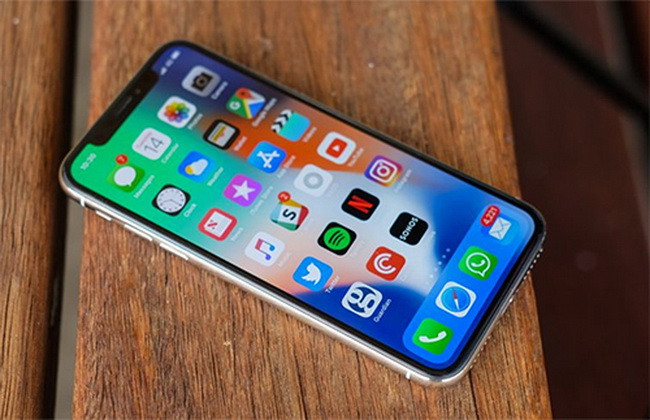 Apple có thể giảm giá iPhone X vào tháng 6