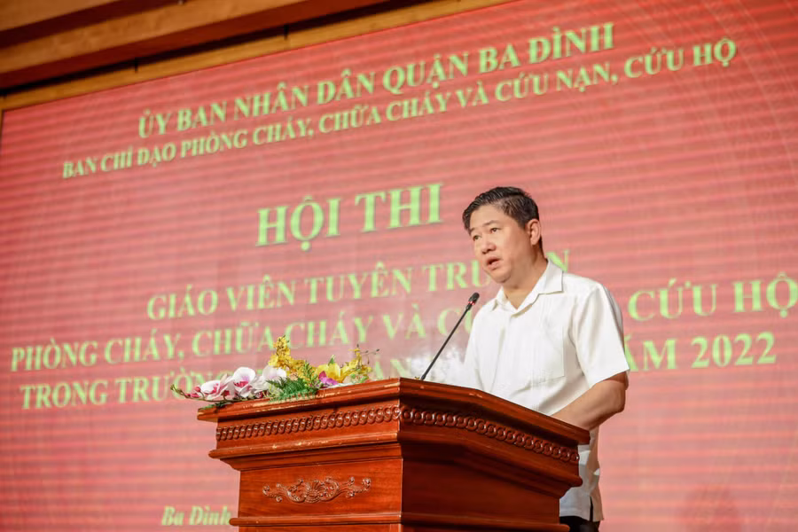 Ông Nguyễn Trung Dũng - Phó Chủ tịch UBND quận Ba Đình (Hà Nội) phát biểu tại Hội thi.