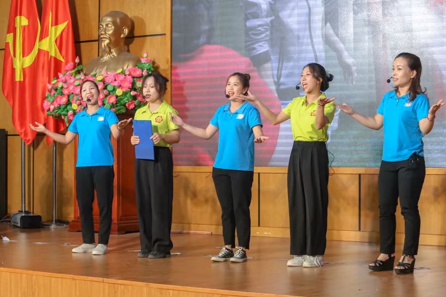 Phần thi của Trường Mầm non số 5 và số 10 tại Hội thi.