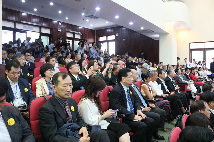 Buổi lễ thu hút sự tham dự của đông đảo đại biểu