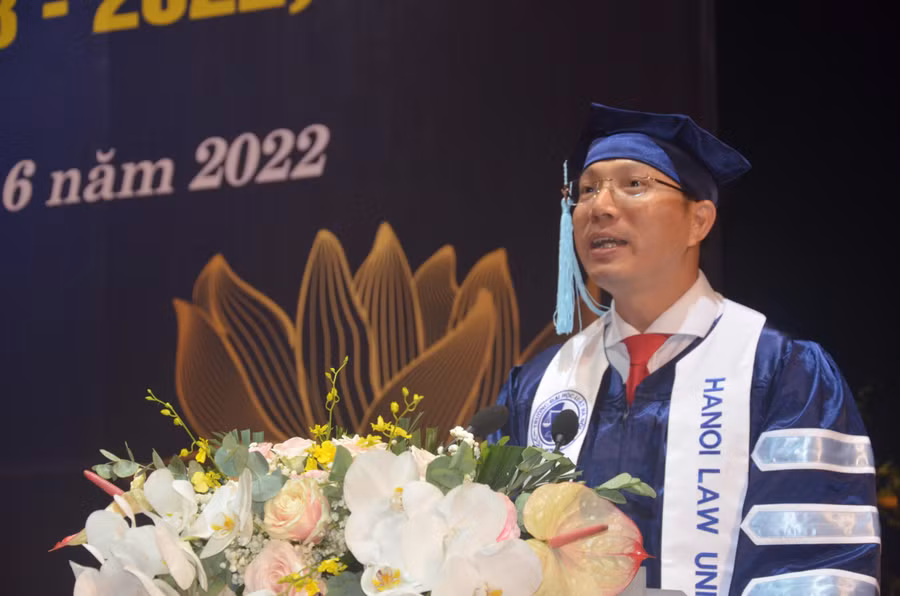 TS Đoàn Trung Kiên, Hiệu trưởng Trường ĐH Luật Hà Nội. Ảnh Ngô Chuyên. TS Đoàn Trung Kiên, Hiệu trưởng Trường ĐH Luật Hà Nội. Ảnh Ngô Chuyên.