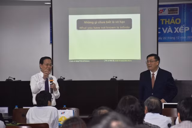 Các đại biểu tham gia trao đổi tại hội thảo