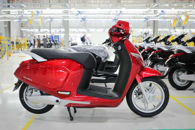 Xe máy VinFast của Việt Nam đẹp ngang ngửa Vespa ảnh 14 Thiết kế Italy của cặp đôi xe máy VinFast