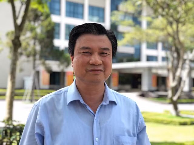 Thứ trưởng Bộ GD&ĐT Nguyễn Hữu Độ