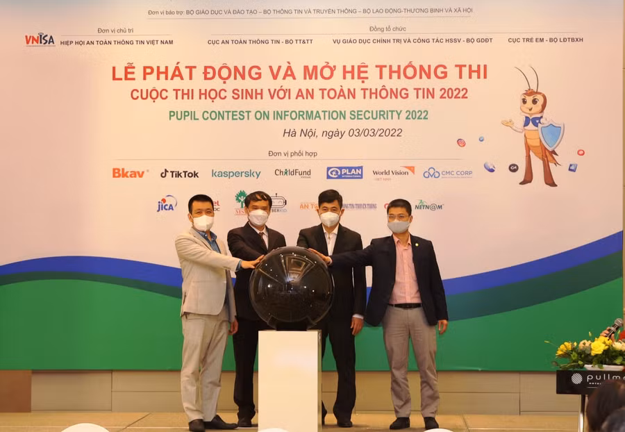 Lễ phát động và mở hệ thống cuộc thi “Học sinh với an toàn thông tin 2022”