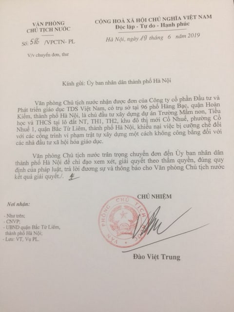 Văn phòng Chủ tịch nước chuyển đơn đến UBND TP Hà Nội. Văn phòng Chủ tịch nước chuyển đơn đến UBND TP Hà Nội.