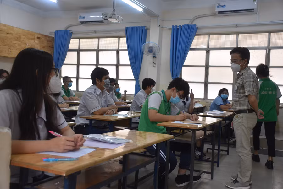 Thí sinh TPHCM thi tốt nghiệp THPT 2021 đợt 1.