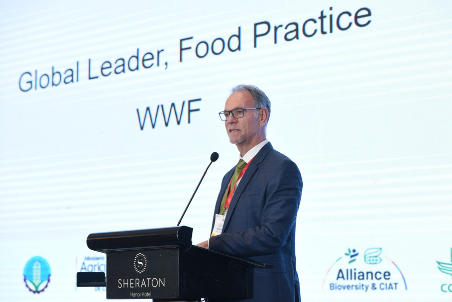 Ông Joao Campari - lãnh đạo thực phẩm toàn cầu, WWF phát biểu.