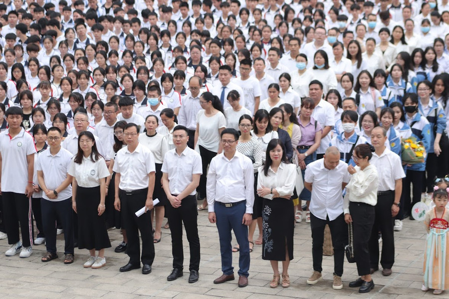 Học sinh hai nước tham gia trao đổi. Ảnh NTCC. Học sinh hai nước tham gia trao đổi. Ảnh NTCC.