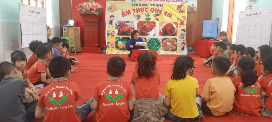 Một tiết học Tiếng Việt của trẻ mầm non ở huyện Văn Quan.