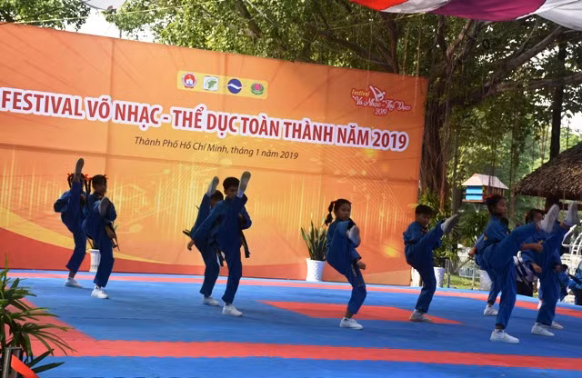 Đội tuyển HS Trường Tiểu học Nguyễn Công Trứ (Q.8) tham gia tranh tài