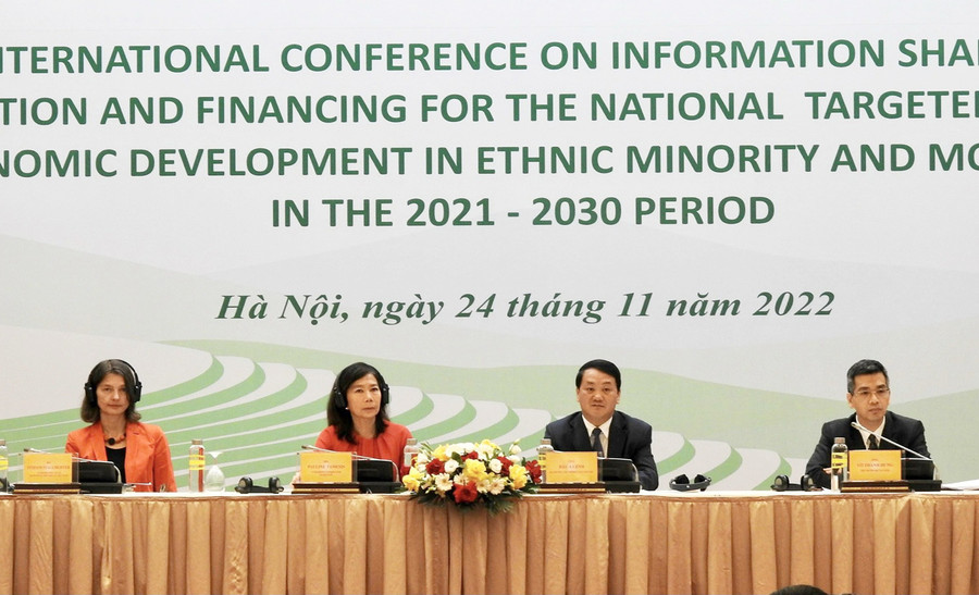Quang cảnh hội thảo