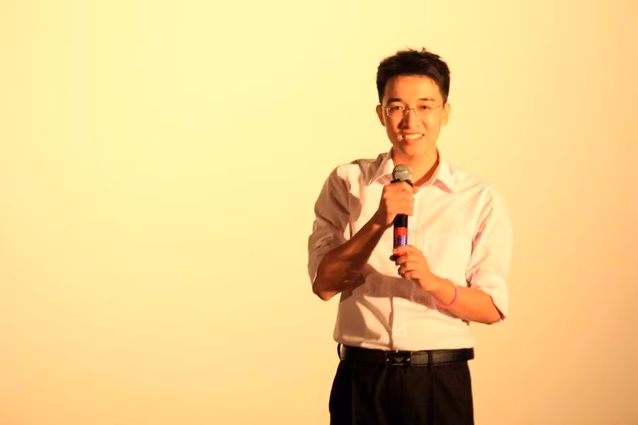 Thủ khoa Võ Duy Văn. Thủ khoa Võ Duy Văn.