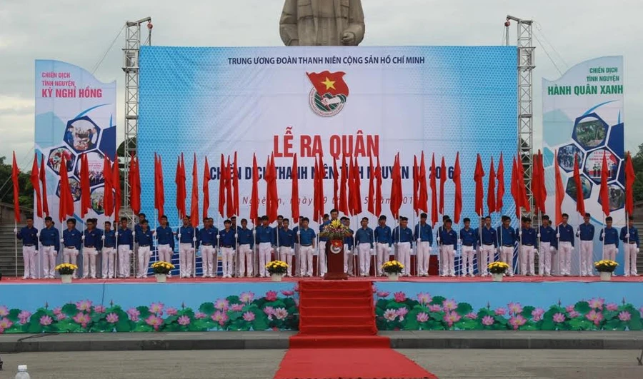 Lễ ra quân chiến dịch thanh niên tình nguyện hè 2016