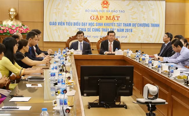 Ghi nhận những cống hiến của các thầy cô dành cho trẻ khuyết tật