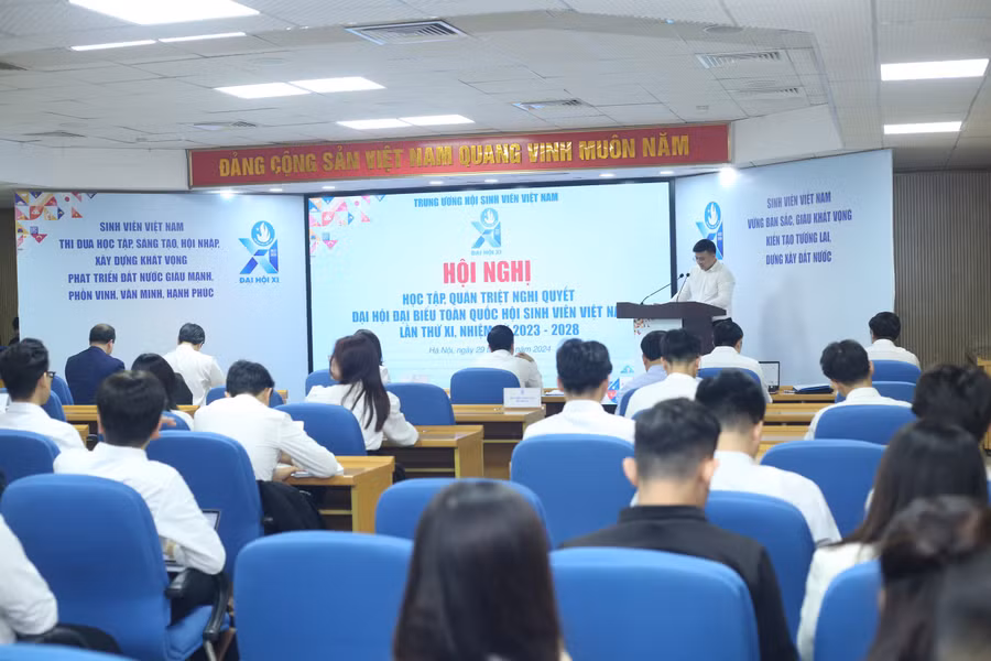 Quang cảnh hội nghị.