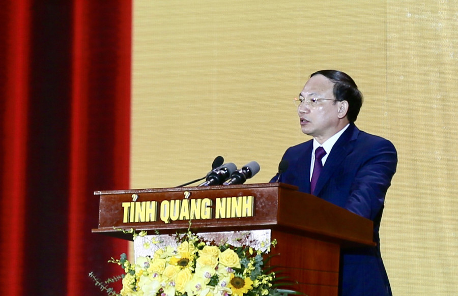 Ông Nguyễn Xuân Ký, Bí thư Tỉnh ủy Quảng Ninh. Ông Nguyễn Xuân Ký, Bí thư Tỉnh ủy Quảng Ninh.