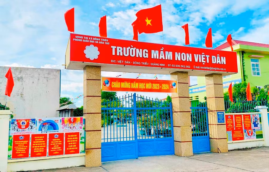 Các trường học cũng được tô điểm rực rỡ tạo thêm không khí vui tươi.