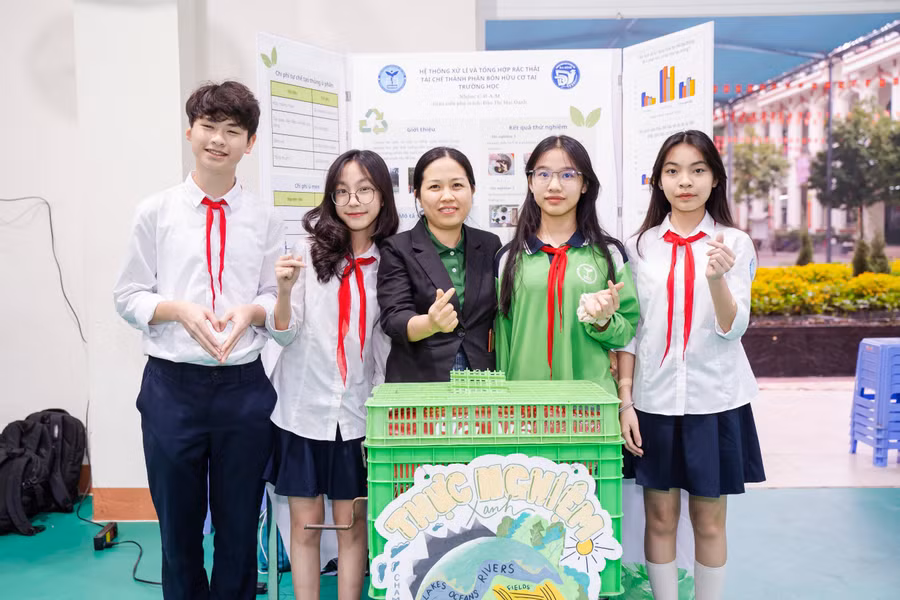 Mô hình của trường Thực Nghiệm tại cuộc thi.