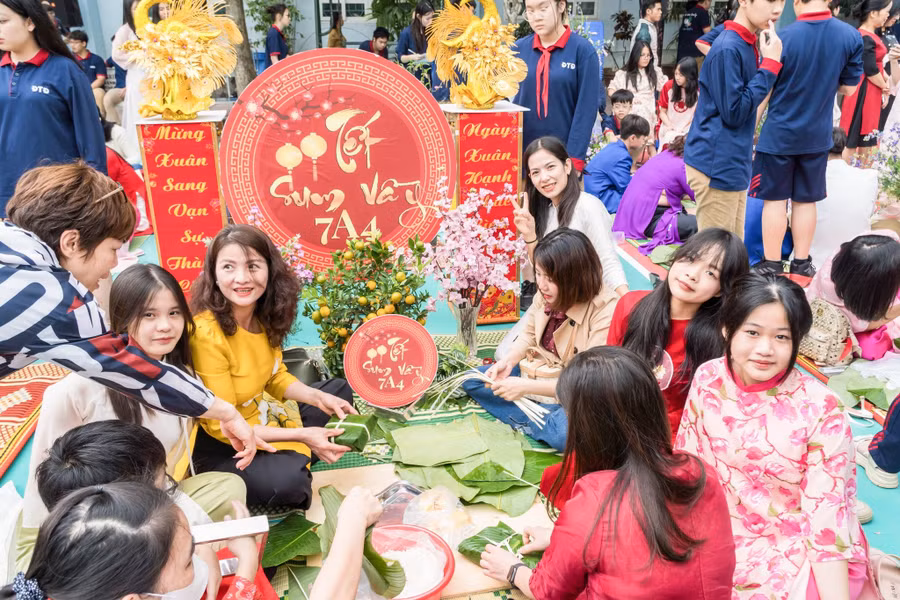 Hoạt động dịp Tết của Trường THCS Đoàn Thị Điểm.
