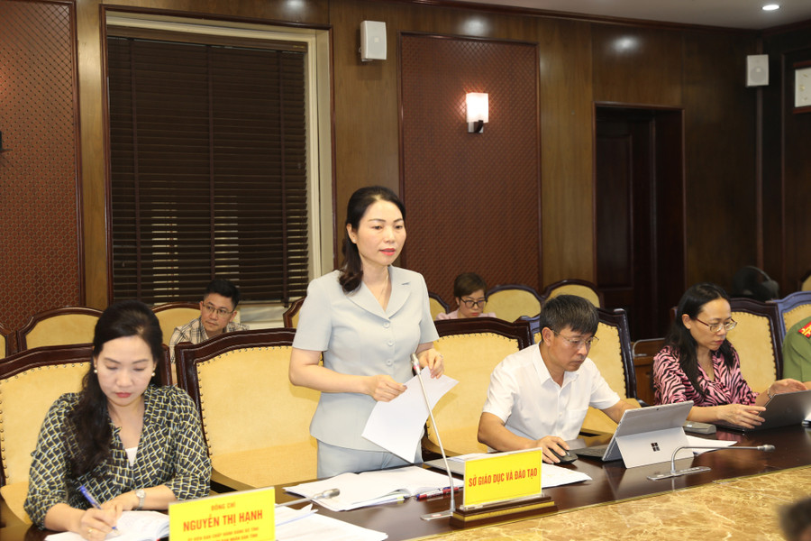 Lãnh đạo Sở GD&amp;ĐT báo cáo công tác chuẩn bị kỳ thi.