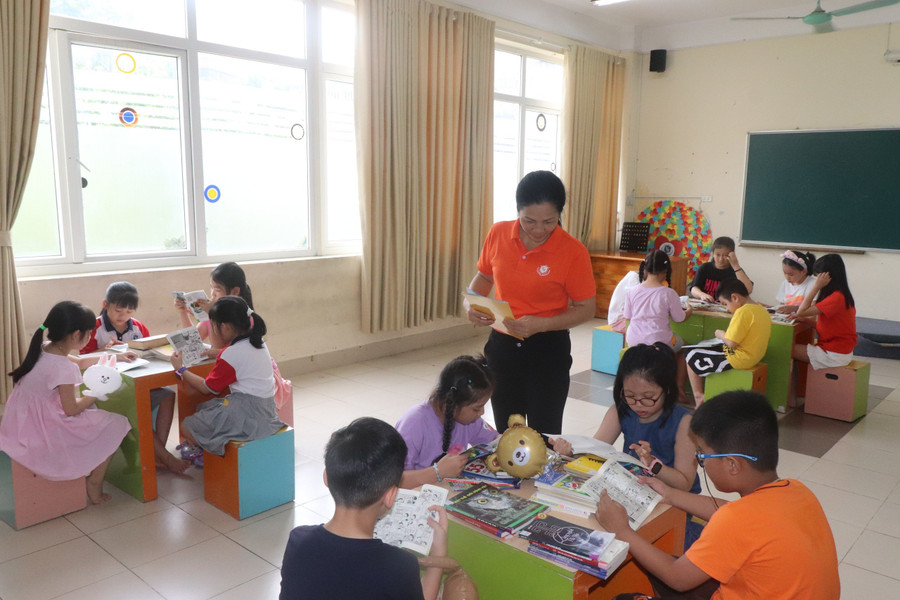 Thư viện sách cũng là điểm đến được nhiều học sinh lựa chọn. Thư viện sách cũng là điểm đến được nhiều học sinh lựa chọn.