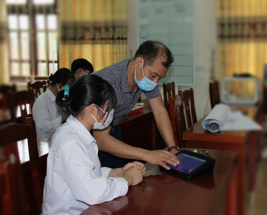 Tập trung quan tâm từng đối tượng học sinh.