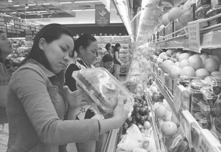 Trái cây ngoại “tung hoành” sân nội