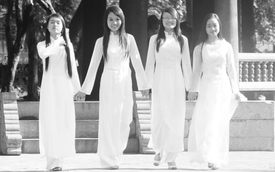 Cần khuyến khích con trẻ trước khi bước vào kỳ thi quan trọng
