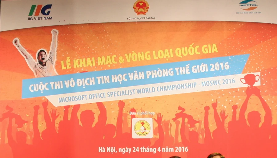 Khai mạc vòng loại quốc gia cuộc thi Tin học Văn phòng Thế giới 2016