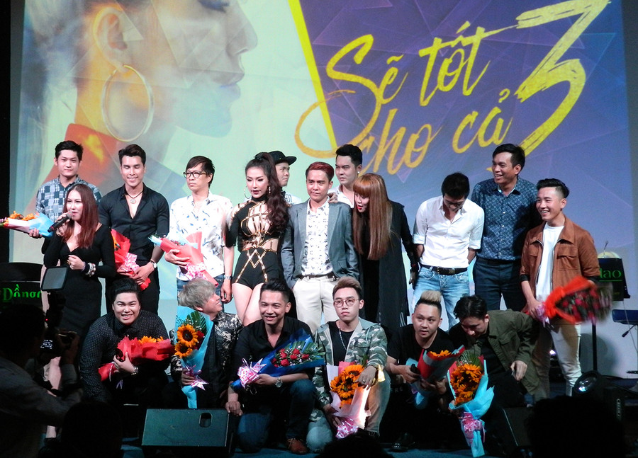 Hoàng Y Nhung cám ơn mọi người đã ủng hộ, hỗ trợ hoàn thành MV Hoàng Y Nhung cám ơn mọi người đã ủng hộ, hỗ trợ hoàn thành MV